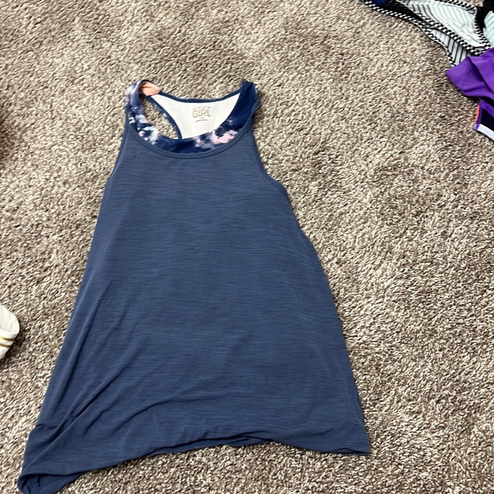 Athleta girls yoga tank. Size large.